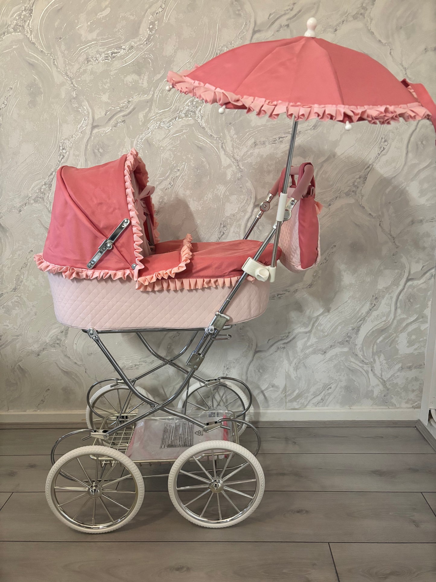 Roma Annie Dolls Pram